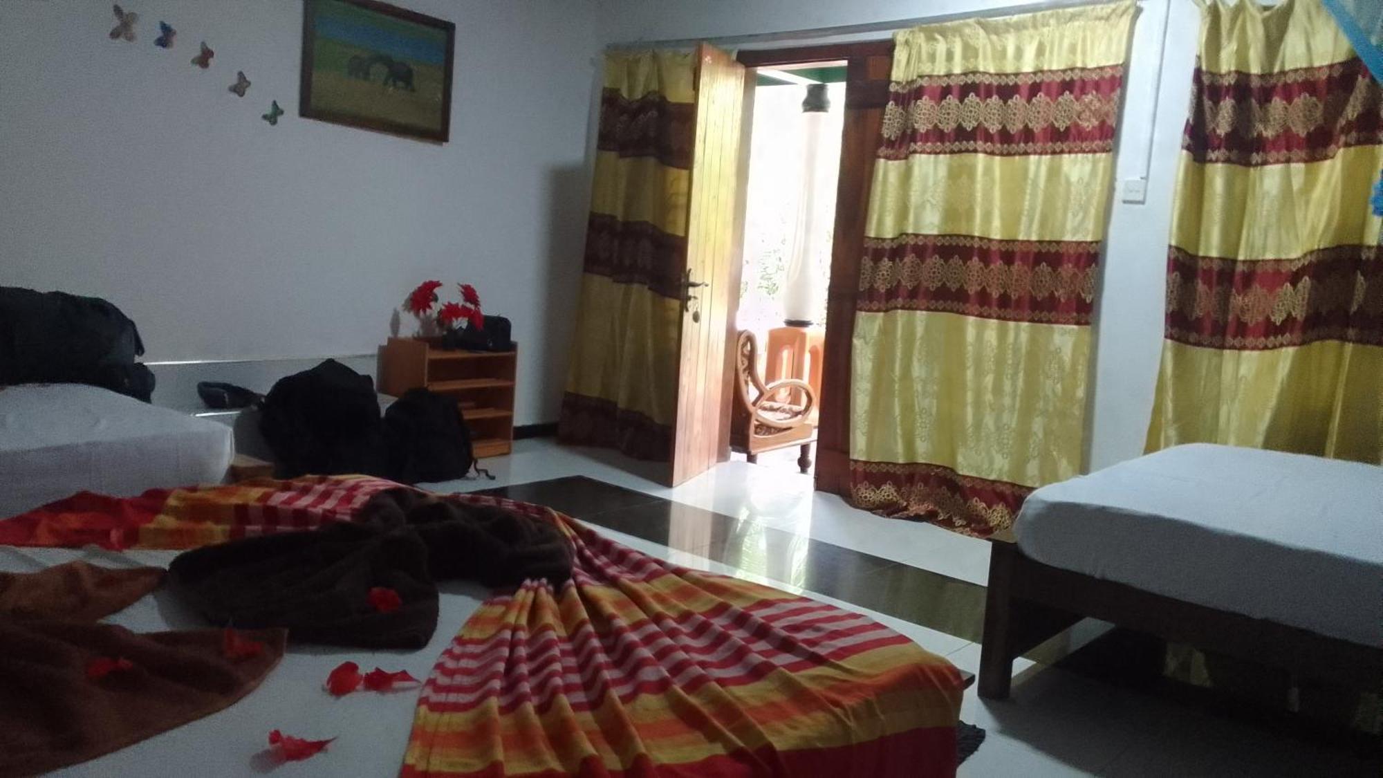 Sigiriya Village Home Stay Oda fotoğraf